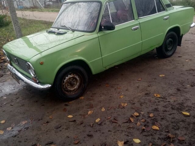 Зеленый ВАЗ 2101, объемом двигателя 1.6 л и пробегом 57 тыс. км за 380 $, фото 4 на Automoto.ua