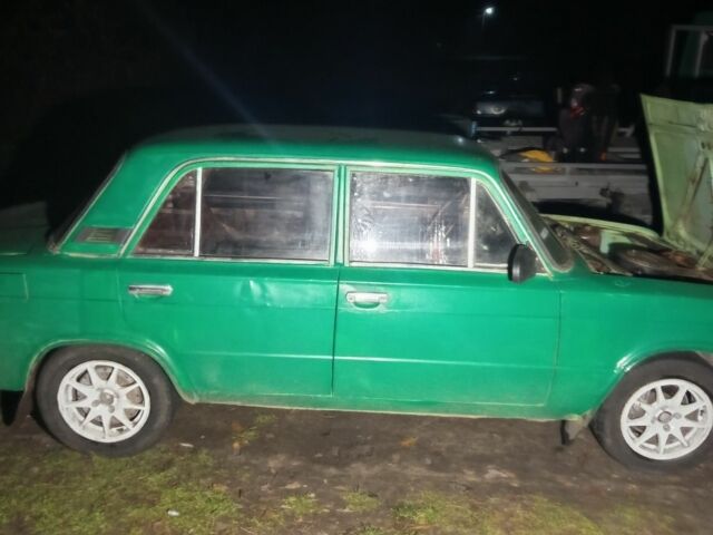 Зеленый ВАЗ 2101, объемом двигателя 1.3 л и пробегом 3 тыс. км за 524 $, фото 3 на Automoto.ua