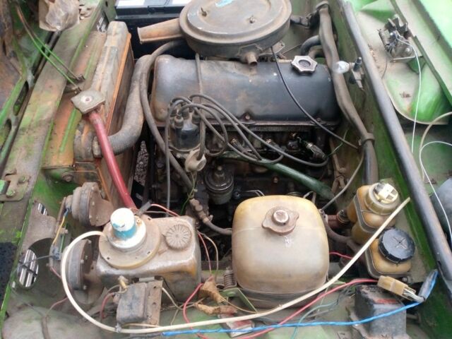 Зеленый ВАЗ 2101, объемом двигателя 0 л и пробегом 140 тыс. км за 331 $, фото 5 на Automoto.ua