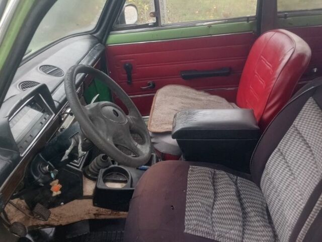 Зеленый ВАЗ 2101, объемом двигателя 1.6 л и пробегом 57 тыс. км за 380 $, фото 6 на Automoto.ua