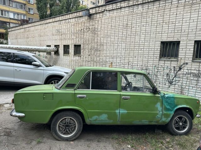 Зеленый ВАЗ 2101, объемом двигателя 1.5 л и пробегом 150 тыс. км за 473 $, фото 7 на Automoto.ua