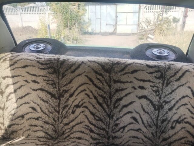 Зелений ВАЗ 2101, об'ємом двигуна 1 л та пробігом 76 тис. км за 521 $, фото 3 на Automoto.ua