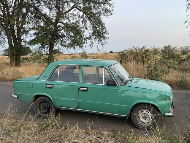 Зелений ВАЗ 2101, об'ємом двигуна 1.3 л та пробігом 3 тис. км за 350 $, фото 2 на Automoto.ua