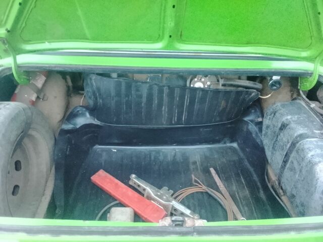 Зелений ВАЗ 2101, об'ємом двигуна 1 л та пробігом 1000 тис. км за 474 $, фото 3 на Automoto.ua