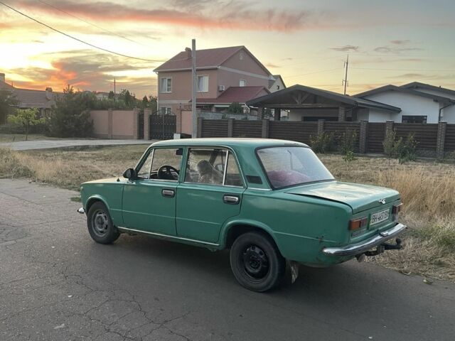 Зелений ВАЗ 2101, об'ємом двигуна 1.3 л та пробігом 3 тис. км за 350 $, фото 1 на Automoto.ua