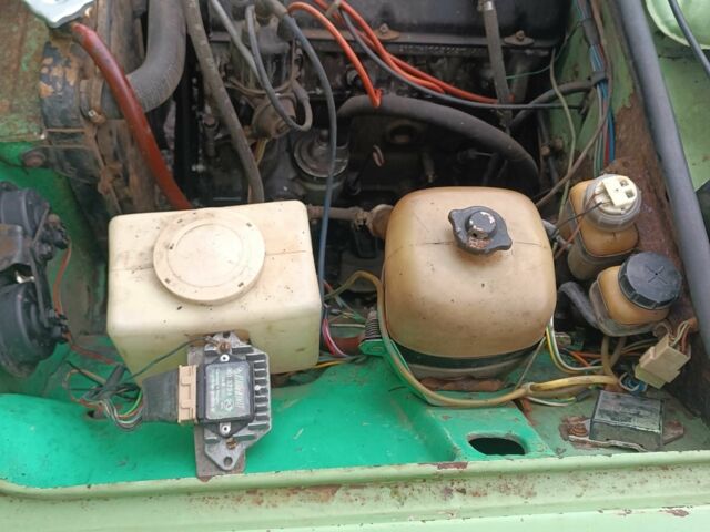 Зеленый ВАЗ 2101, объемом двигателя 1.5 л и пробегом 3 тыс. км за 400 $, фото 6 на Automoto.ua