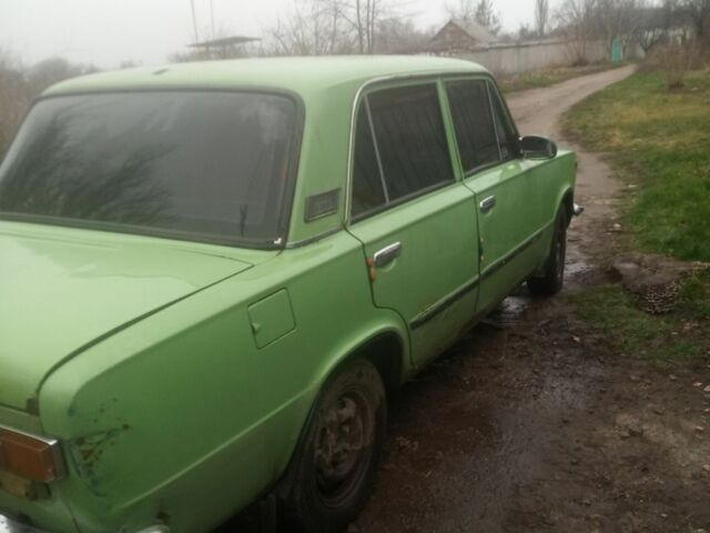 Зеленый ВАЗ 2101, объемом двигателя 1.2 л и пробегом 3 тыс. км за 285 $, фото 3 на Automoto.ua