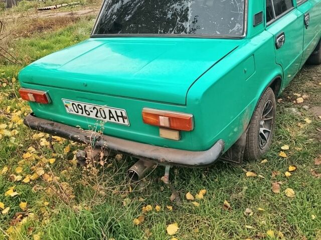 Зелений ВАЗ 2101, об'ємом двигуна 0 л та пробігом 250 тис. км за 691 $, фото 2 на Automoto.ua