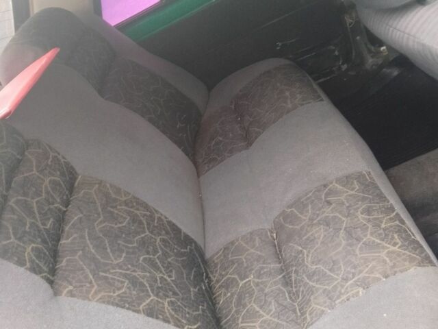 Зелений ВАЗ 2101, об'ємом двигуна 1.3 л та пробігом 150 тис. км за 738 $, фото 5 на Automoto.ua