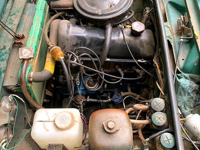 Зеленый ВАЗ 2101, объемом двигателя 1.5 л и пробегом 180 тыс. км за 350 $, фото 3 на Automoto.ua