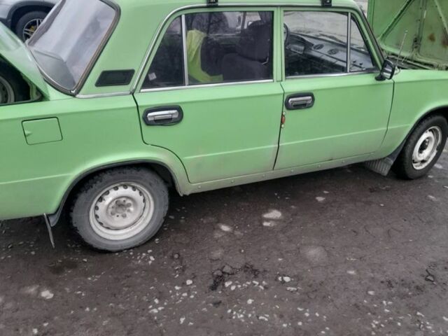 Зеленый ВАЗ 2101, объемом двигателя 1.3 л и пробегом 100 тыс. км за 600 $, фото 2 на Automoto.ua