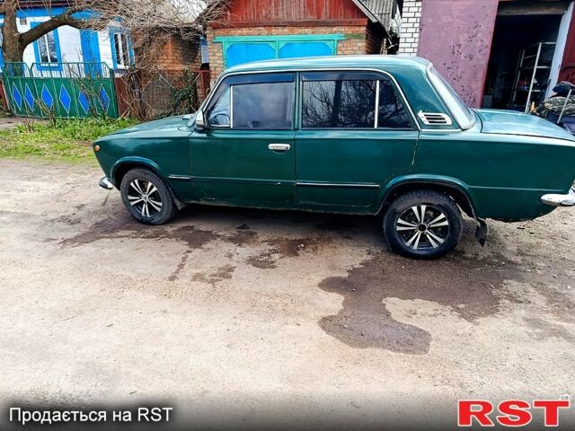 Зелений ВАЗ 2101, об'ємом двигуна 1.3 л та пробігом 250 тис. км за 750 $, фото 2 на Automoto.ua