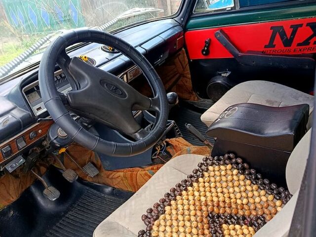 Зелений ВАЗ 2101, об'ємом двигуна 1.3 л та пробігом 250 тис. км за 750 $, фото 4 на Automoto.ua