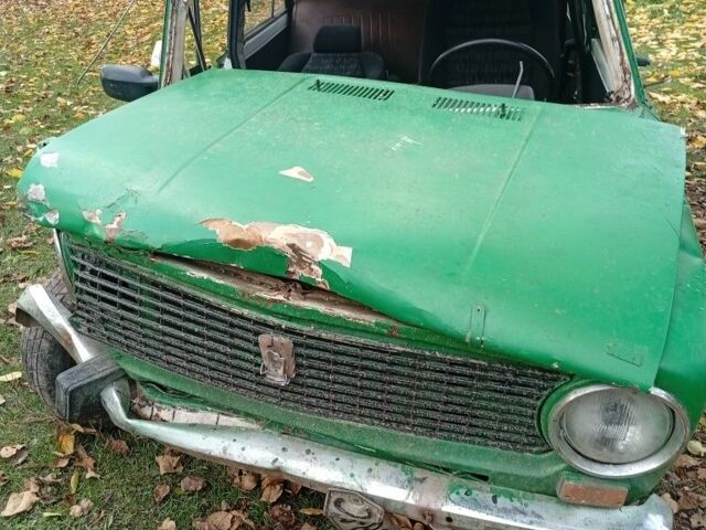 Зеленый ВАЗ 2101, объемом двигателя 1.3 л и пробегом 1 тыс. км за 200 $, фото 5 на Automoto.ua