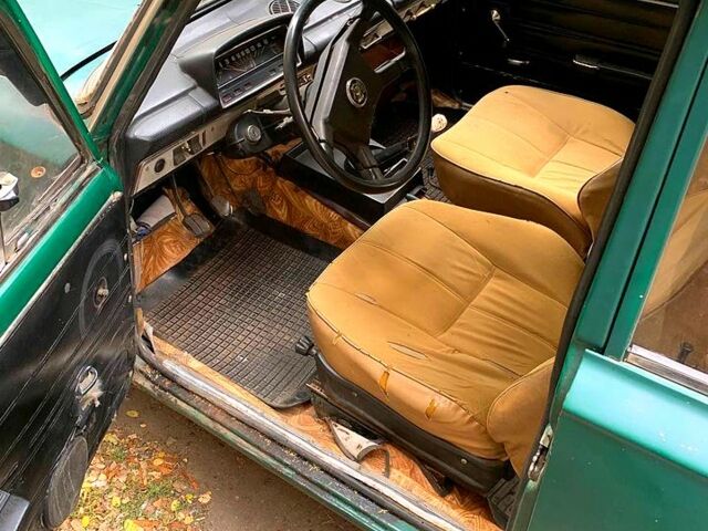 Зеленый ВАЗ 2101, объемом двигателя 1.5 л и пробегом 180 тыс. км за 350 $, фото 2 на Automoto.ua