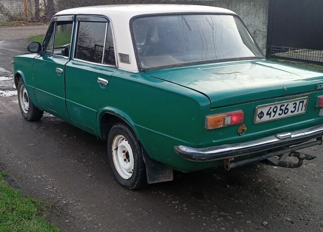 Зеленый ВАЗ 2101, объемом двигателя 1.3 л и пробегом 3 тыс. км за 343 $, фото 5 на Automoto.ua