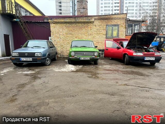 Зеленый ВАЗ 2101, объемом двигателя 1.3 л и пробегом 333 тыс. км за 800 $, фото 1 на Automoto.ua