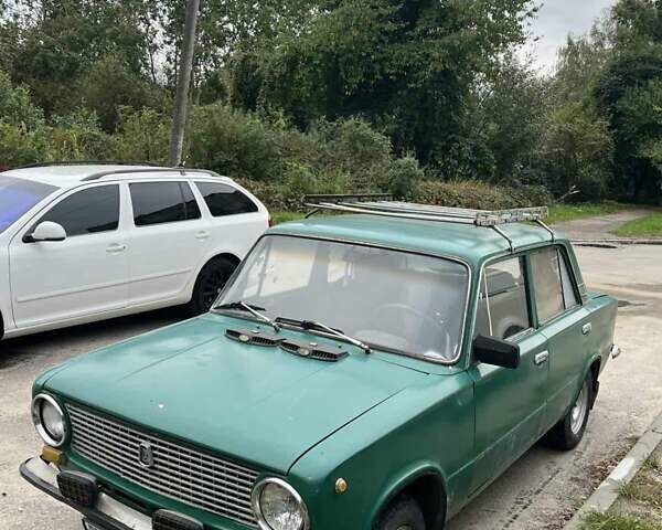 Зеленый ВАЗ 2101, объемом двигателя 1.2 л и пробегом 400 тыс. км за 600 $, фото 3 на Automoto.ua