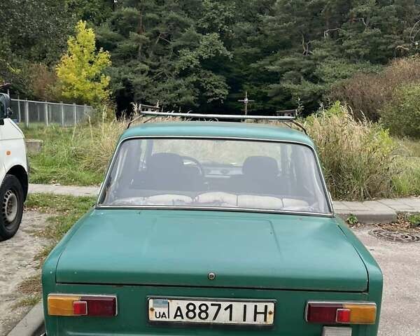 Зеленый ВАЗ 2101, объемом двигателя 1.2 л и пробегом 400 тыс. км за 600 $, фото 5 на Automoto.ua
