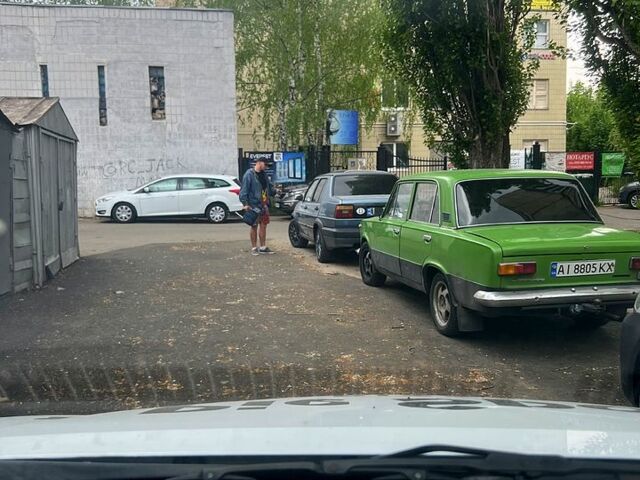 Зеленый ВАЗ 2101, объемом двигателя 1.3 л и пробегом 333 тыс. км за 800 $, фото 2 на Automoto.ua