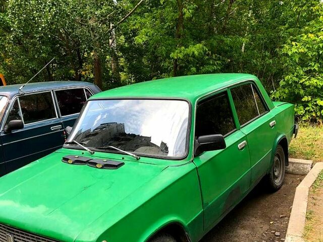 Зеленый ВАЗ 2101, объемом двигателя 1.2 л и пробегом 0 тыс. км за 380 $, фото 2 на Automoto.ua