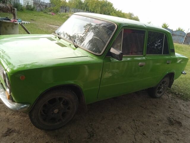 Зеленый ВАЗ 2101, объемом двигателя 0 л и пробегом 100 тыс. км за 900 $, фото 1 на Automoto.ua