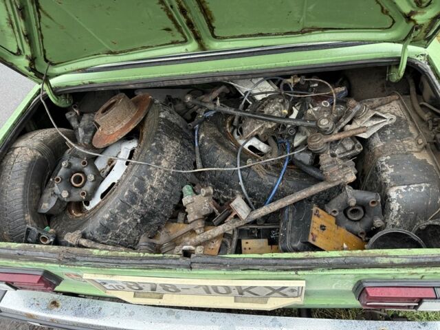 Зеленый ВАЗ 2101, объемом двигателя 1.3 л и пробегом 250 тыс. км за 343 $, фото 5 на Automoto.ua