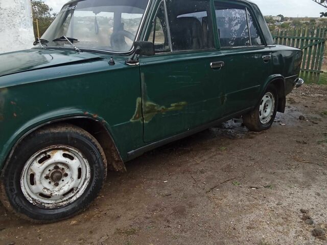 Зеленый ВАЗ 2101, объемом двигателя 1 л и пробегом 3 тыс. км за 750 $, фото 5 на Automoto.ua