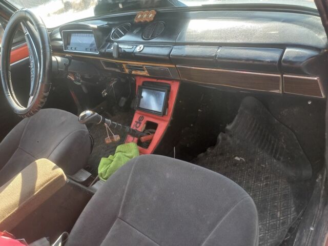 Оранжевый ВАЗ 2101, объемом двигателя 1 л и пробегом 29 тыс. км за 827 $, фото 3 на Automoto.ua