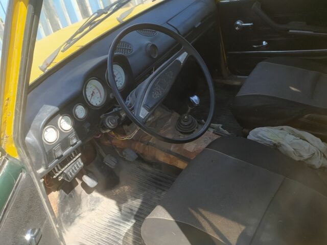 Оранжевый ВАЗ 2101, объемом двигателя 1 л и пробегом 200 тыс. км за 240 $, фото 3 на Automoto.ua