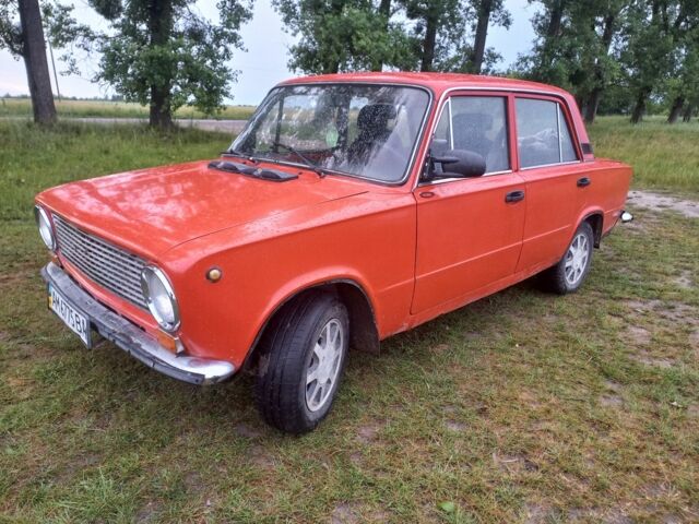 Оранжевый ВАЗ 2101, объемом двигателя 1 л и пробегом 29 тыс. км за 827 $, фото 6 на Automoto.ua