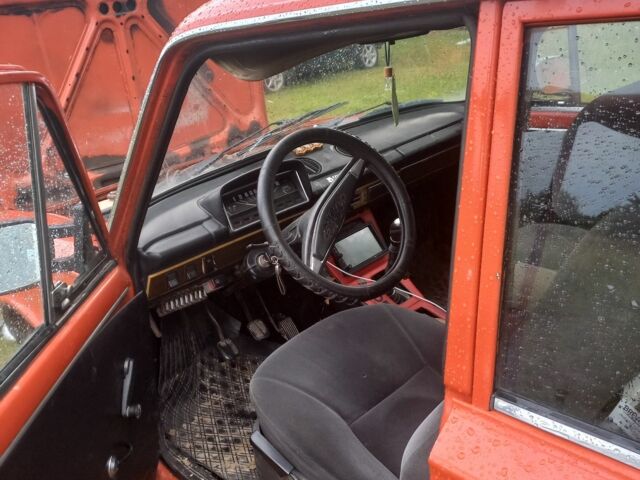 Оранжевый ВАЗ 2101, объемом двигателя 1 л и пробегом 29 тыс. км за 827 $, фото 5 на Automoto.ua