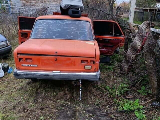 Оранжевый ВАЗ 2101, объемом двигателя 1 л и пробегом 1000 тыс. км за 166 $, фото 6 на Automoto.ua