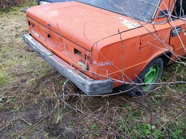 Оранжевый ВАЗ 2101, объемом двигателя 1 л и пробегом 1000 тыс. км за 166 $, фото 5 на Automoto.ua