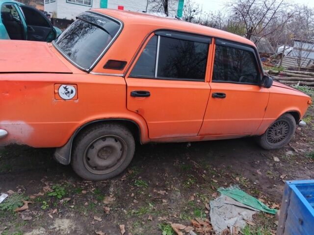 Оранжевый ВАЗ 2101, объемом двигателя 0 л и пробегом 70 тыс. км за 500 $, фото 1 на Automoto.ua