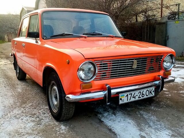 Оранжевый ВАЗ 2101, объемом двигателя 1.2 л и пробегом 111 тыс. км за 1100 $, фото 2 на Automoto.ua