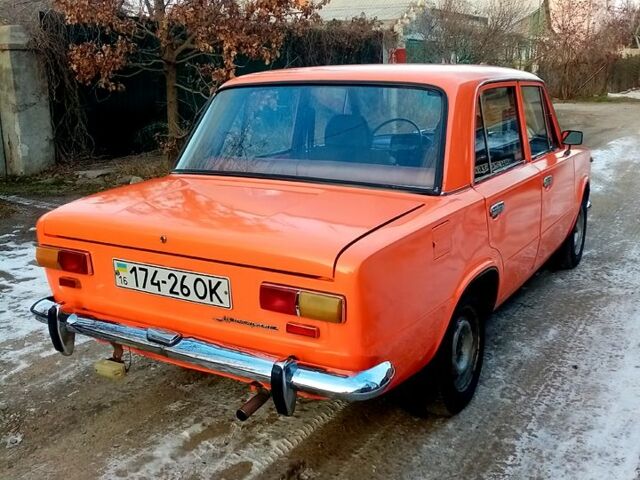 Оранжевый ВАЗ 2101, объемом двигателя 1.2 л и пробегом 111 тыс. км за 1100 $, фото 5 на Automoto.ua