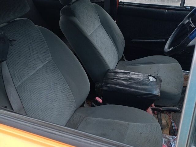 Помаранчевий ВАЗ 2101, об'ємом двигуна 0 л та пробігом 12 тис. км за 426 $, фото 4 на Automoto.ua