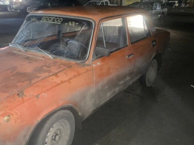 Оранжевый ВАЗ 2101, объемом двигателя 1.3 л и пробегом 111 тыс. км за 261 $, фото 2 на Automoto.ua