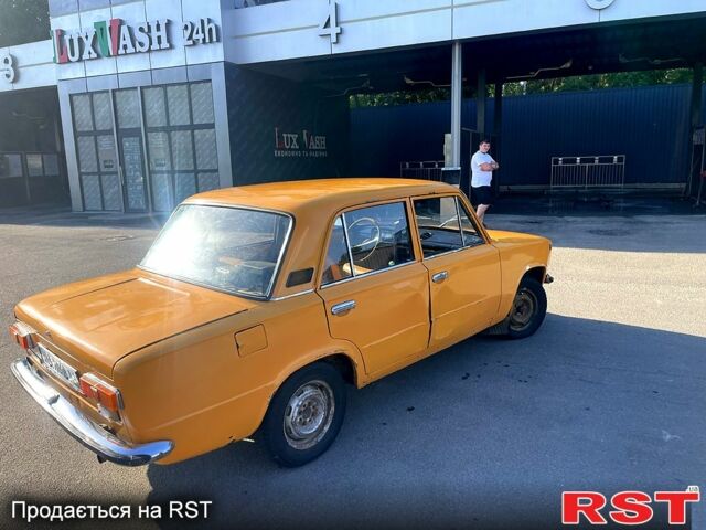 Оранжевый ВАЗ 2101, объемом двигателя 1.3 л и пробегом 93 тыс. км за 430 $, фото 2 на Automoto.ua