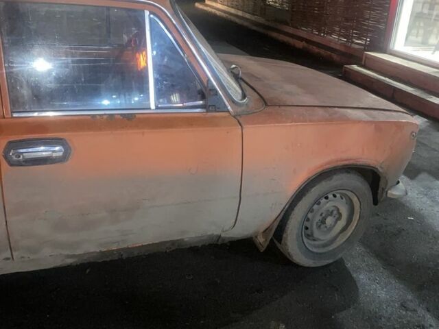 Оранжевый ВАЗ 2101, объемом двигателя 1.3 л и пробегом 111 тыс. км за 261 $, фото 6 на Automoto.ua