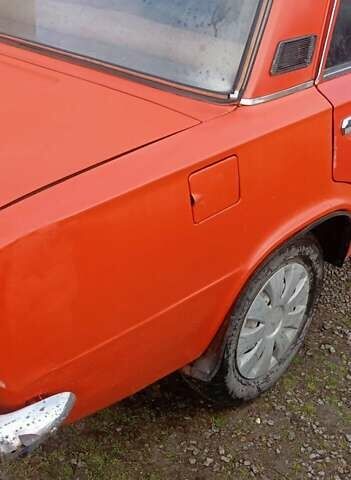 Оранжевый ВАЗ 2101, объемом двигателя 1.5 л и пробегом 57 тыс. км за 25000 $, фото 6 на Automoto.ua