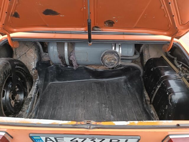 Оранжевый ВАЗ 2101, объемом двигателя 1.3 л и пробегом 200 тыс. км за 650 $, фото 7 на Automoto.ua