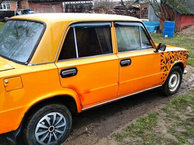 Помаранчевий ВАЗ 2101, об'ємом двигуна 1.3 л та пробігом 100 тис. км за 600 $, фото 3 на Automoto.ua