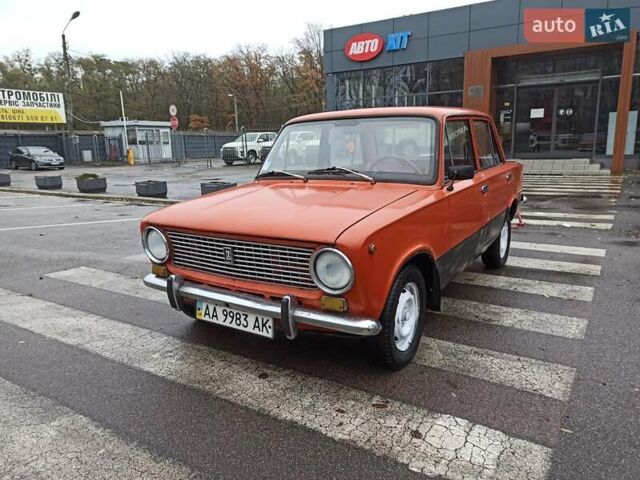 Помаранчевий ВАЗ 2101, об'ємом двигуна 1.2 л та пробігом 115 тис. км за 750 $, фото 3 на Automoto.ua