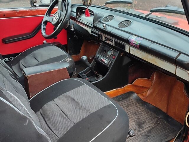 Оранжевый ВАЗ 2101, объемом двигателя 0 л и пробегом 1 тыс. км за 548 $, фото 3 на Automoto.ua