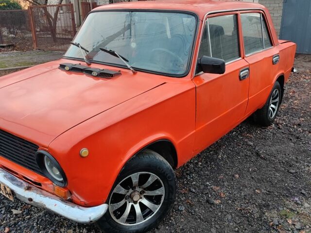 Оранжевый ВАЗ 2101, объемом двигателя 0 л и пробегом 1 тыс. км за 548 $, фото 2 на Automoto.ua