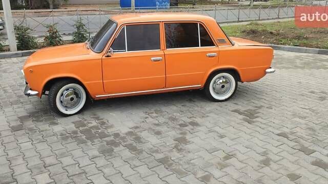 Оранжевый ВАЗ 2101, объемом двигателя 1.3 л и пробегом 100 тыс. км за 1100 $, фото 9 на Automoto.ua