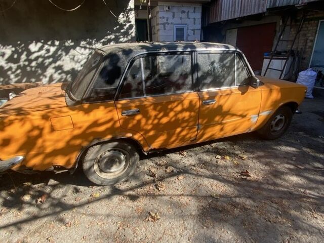 Оранжевый ВАЗ 2101, объемом двигателя 0 л и пробегом 582 тыс. км за 243 $, фото 3 на Automoto.ua