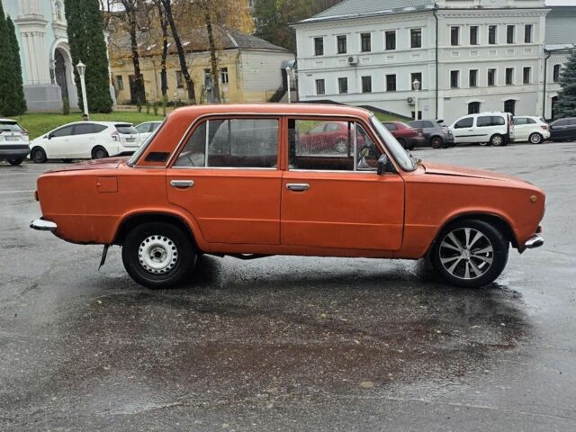ВАЗ 2101 1980 в Сумах на Automoto.ua Оранжевый ВАЗ 2101, объемом двигателя 1.1 л и пробегом 111 тыс. км за 600 $, фото 3 на Automoto.ua